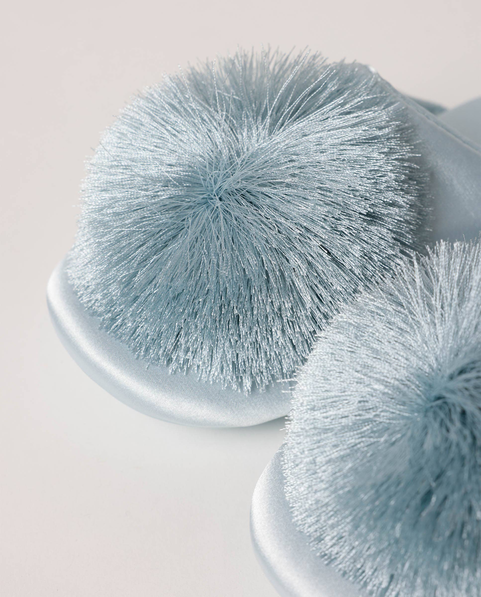 Chaussons Satin Femme